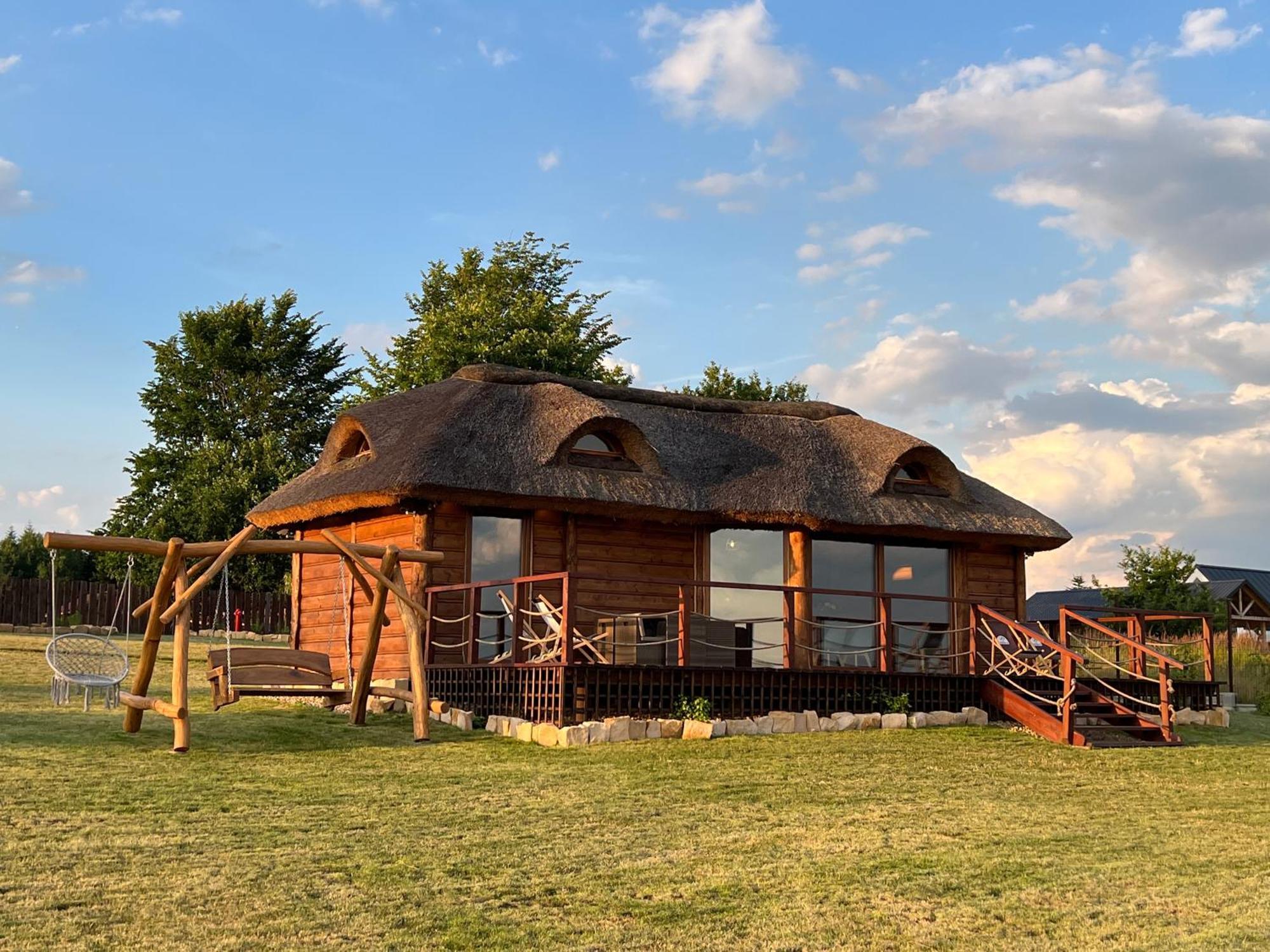 Вилла Dreamland Bodzentyn Экстерьер фото